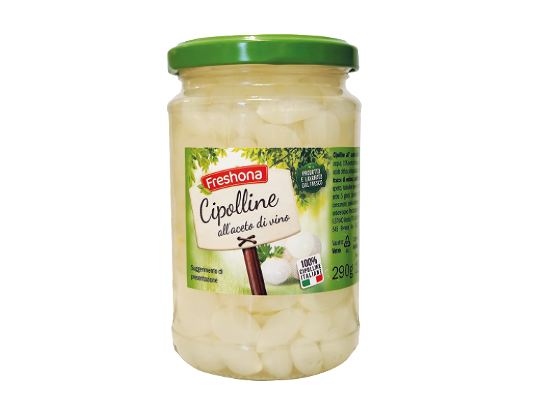 Glass jar of pickled onions, with a green lid and a label reading 'Cipolline all'aceto di vino'.