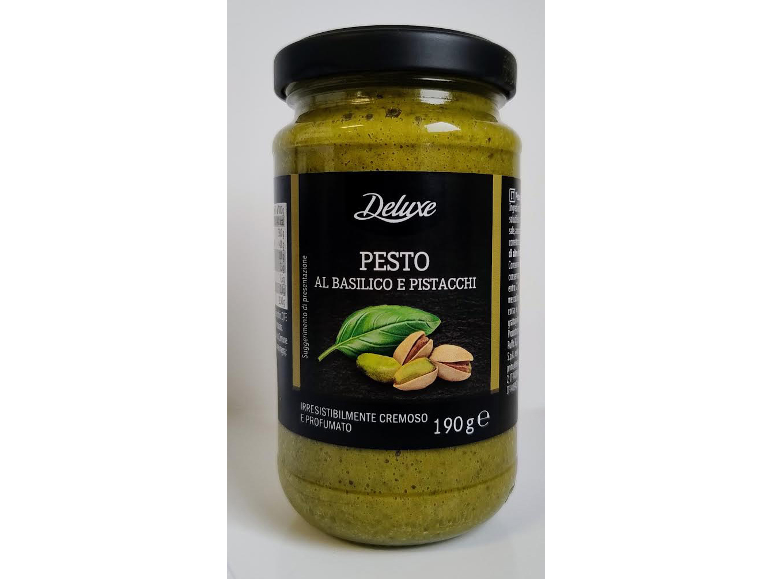 Jar of pesto with basil and pistachios, described as irresistibly creamy and fragrant, 190g.