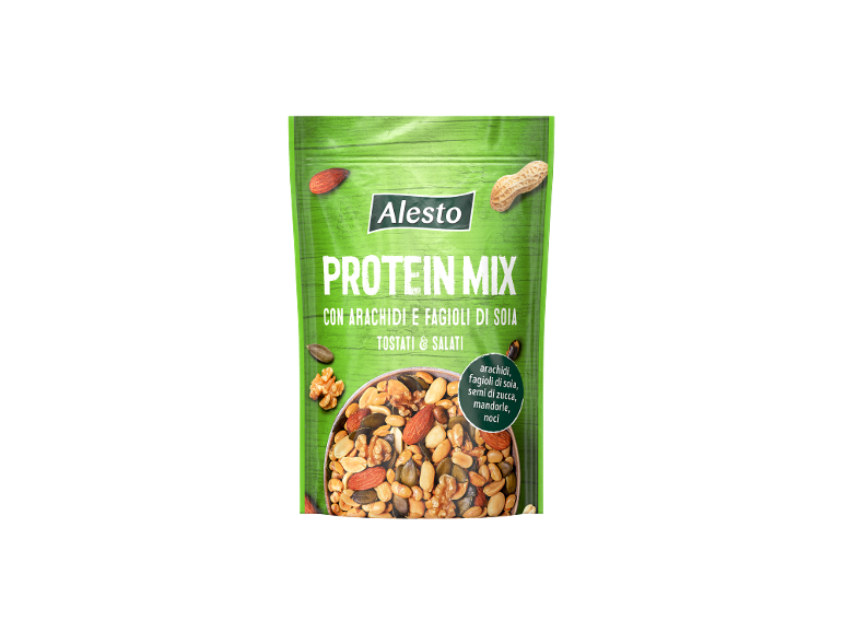 Protein mix with peanuts, soybeans, pumpkin seeds, almonds, and walnuts.