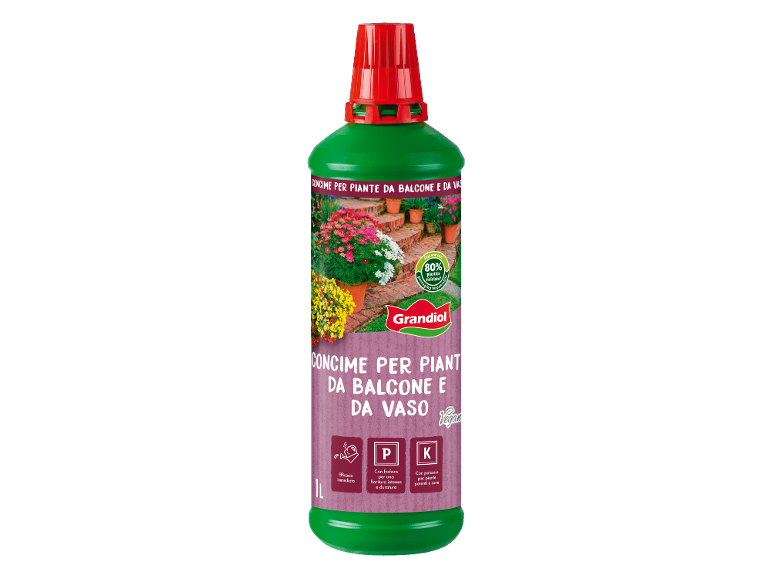 Fertilizer for balcony and potted plants with phosphorus and potassium, in recycled plastic packaging.