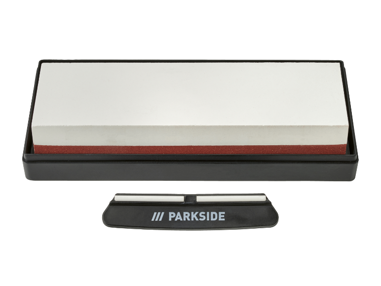Dual-grit sharpening stone with a sharpening guide