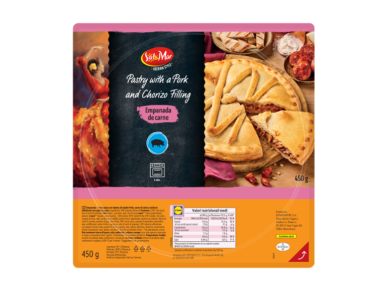 Meat empanada with pork and chorizo filling, featuring a flamenco dancer and nutritional information.