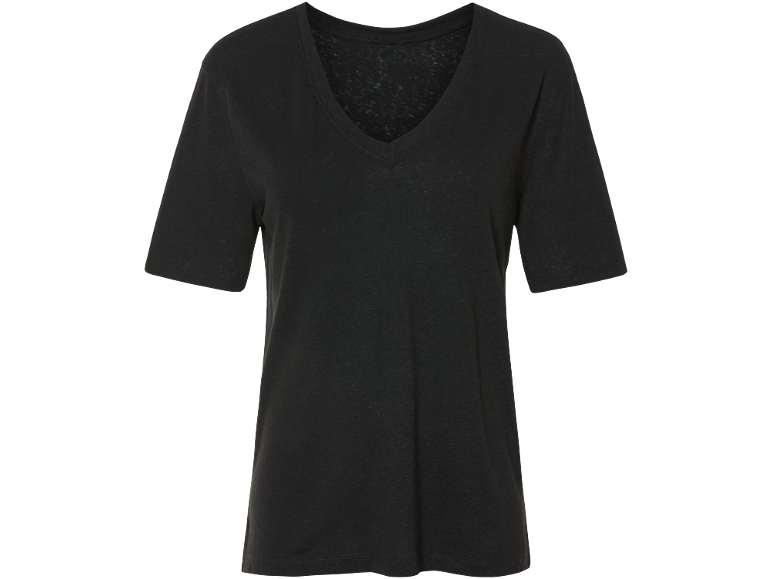 Black short-sleeved V-neck t-shirt.